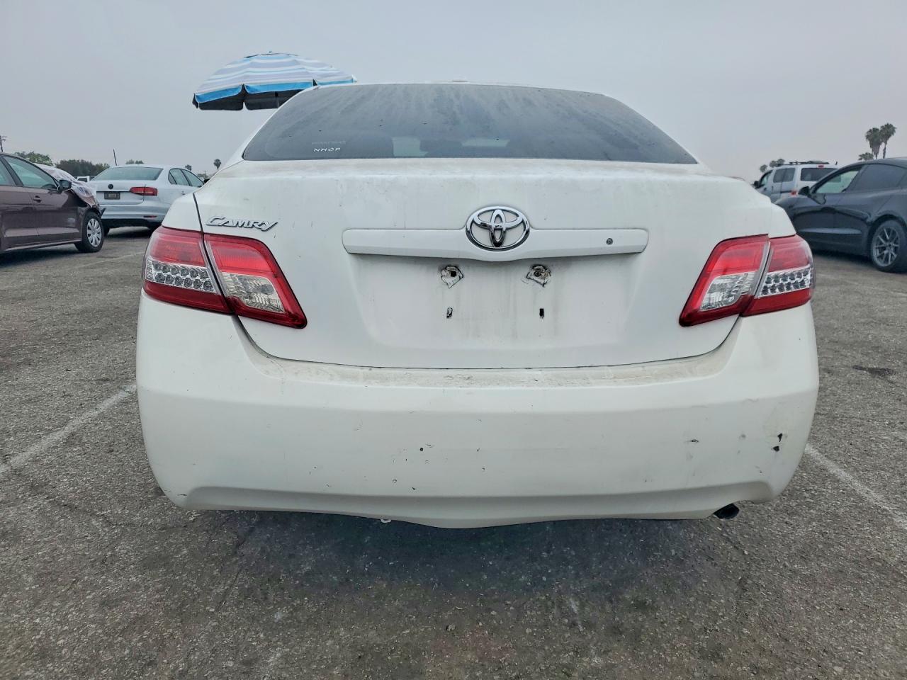 Toyota Camry Base