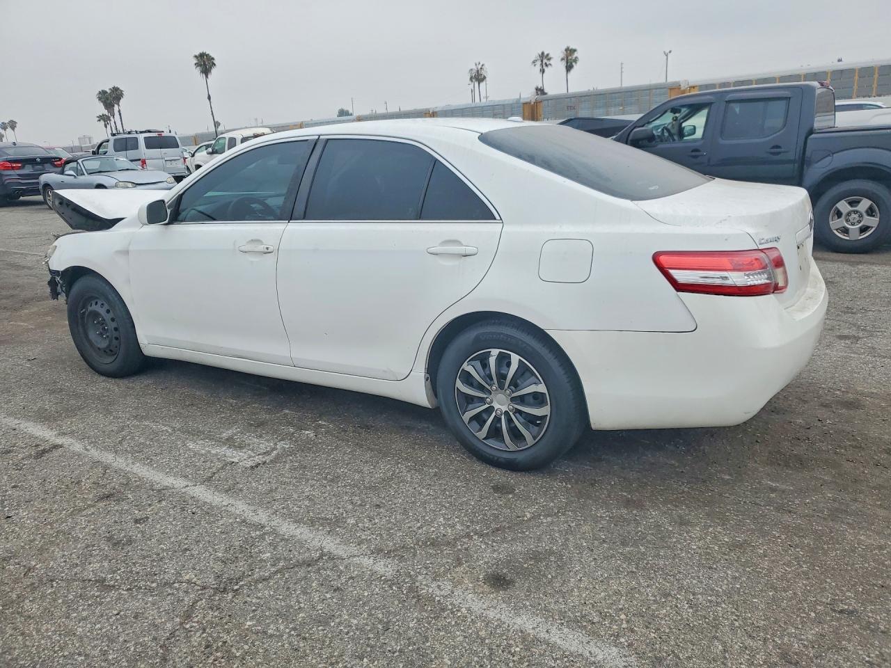 Toyota Camry Base