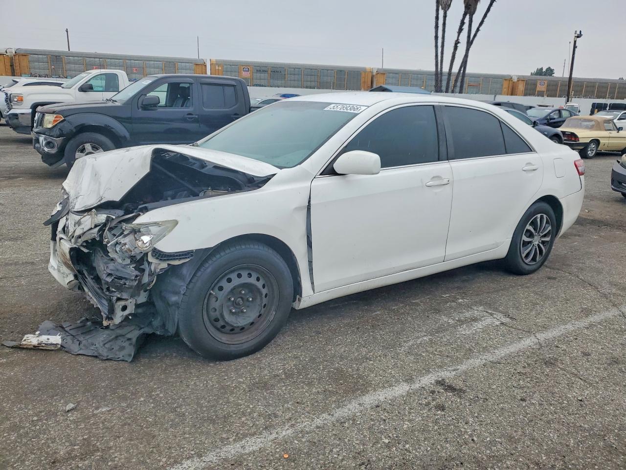 Salvage Toyota Camry Image