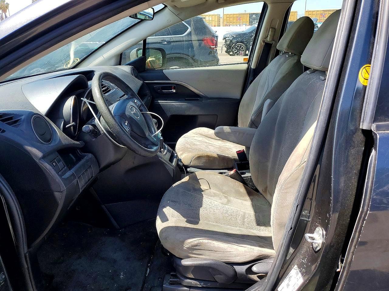 Mazda 5