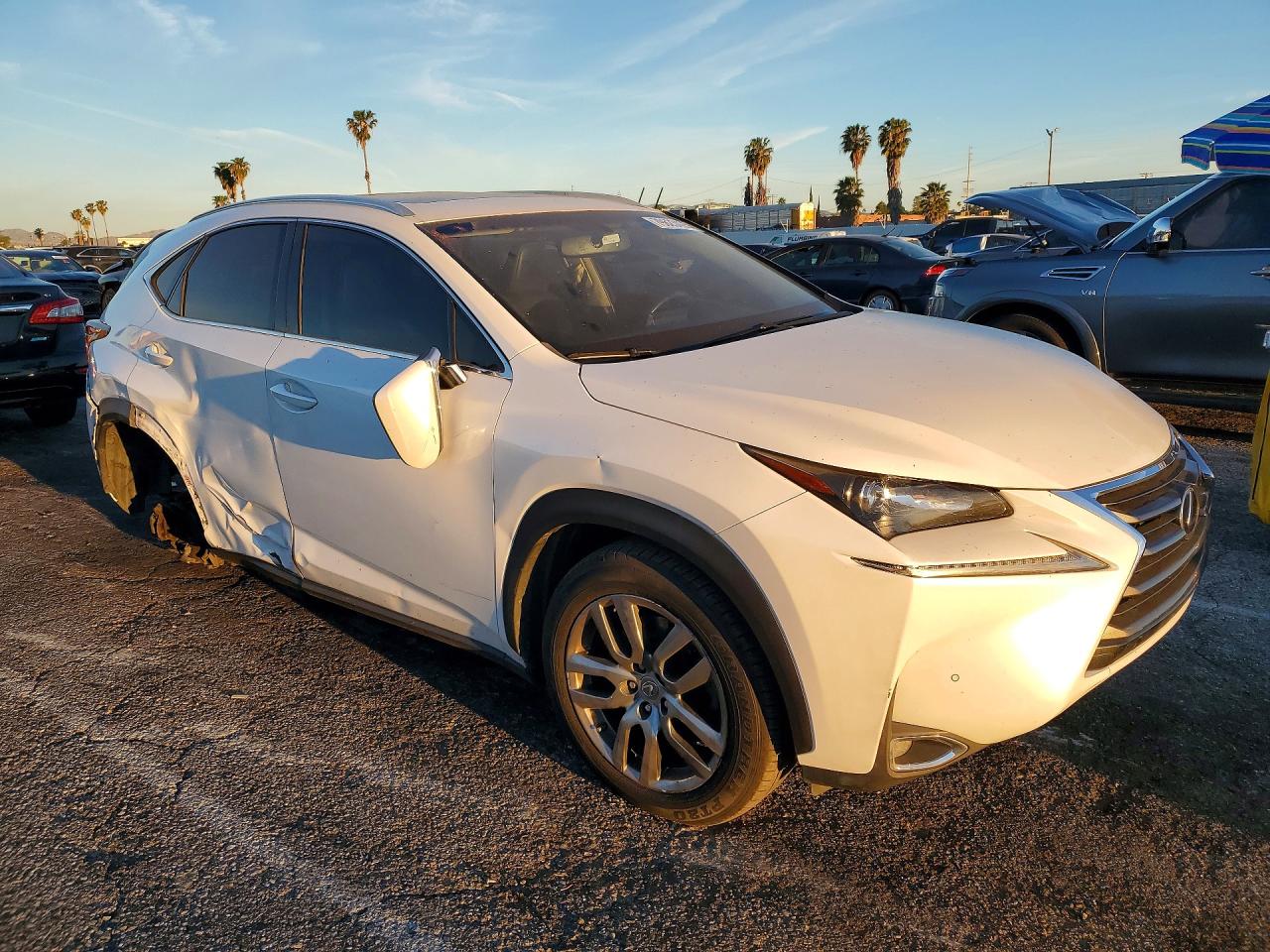 Lexus NX Base