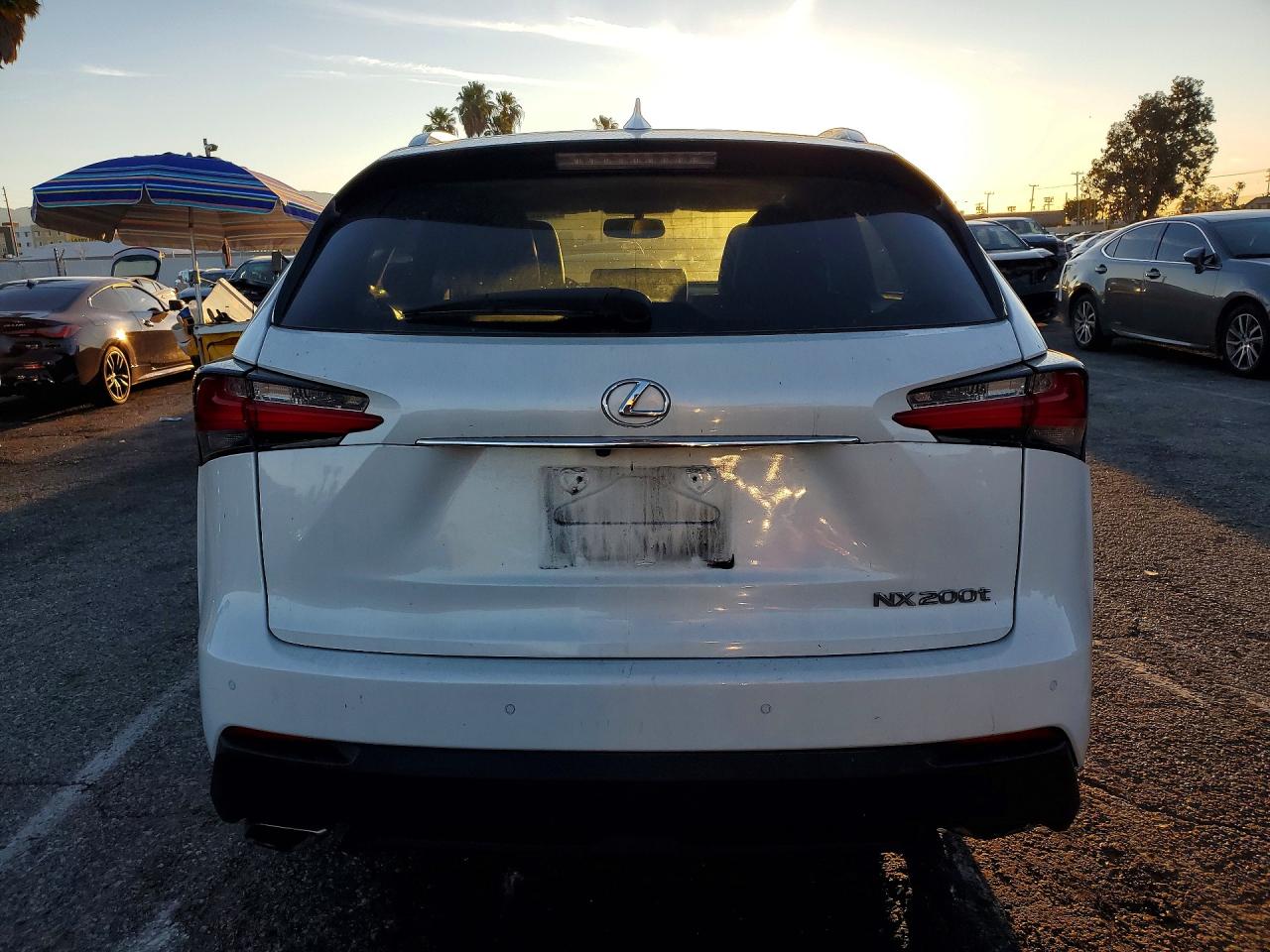 Lexus NX Base