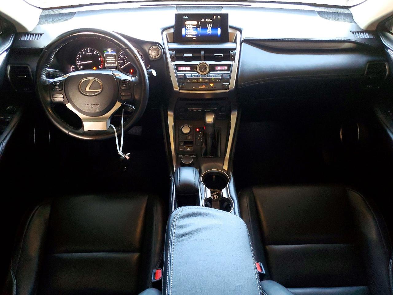 Lexus NX Base