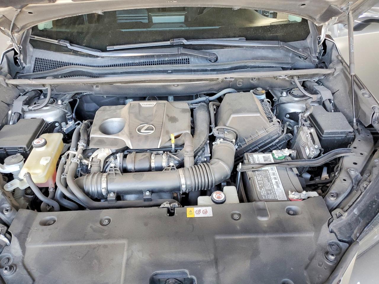 Lexus NX Base