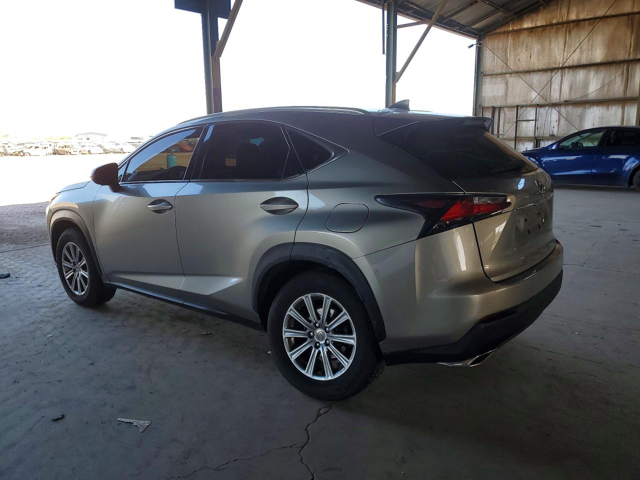 Lexus NX Base