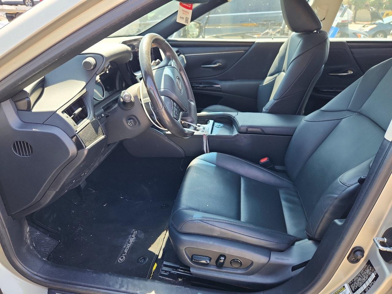 Lexus Es Base