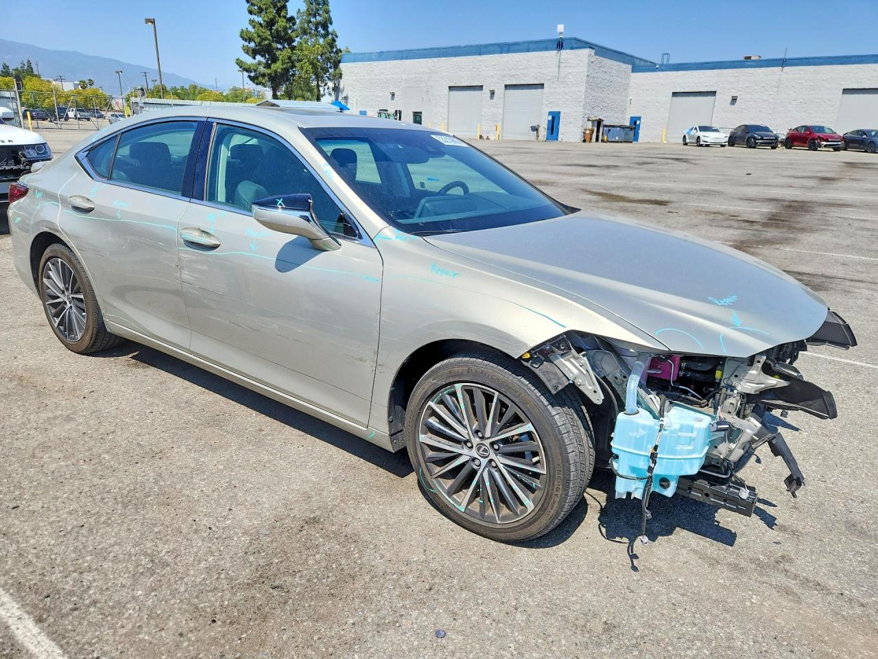 Lexus Es Base