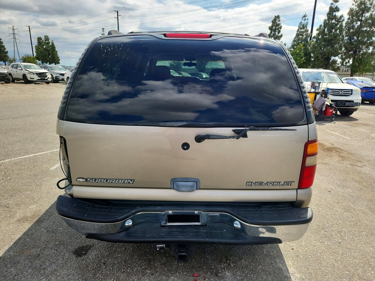 Chevrolet Suburban C1500