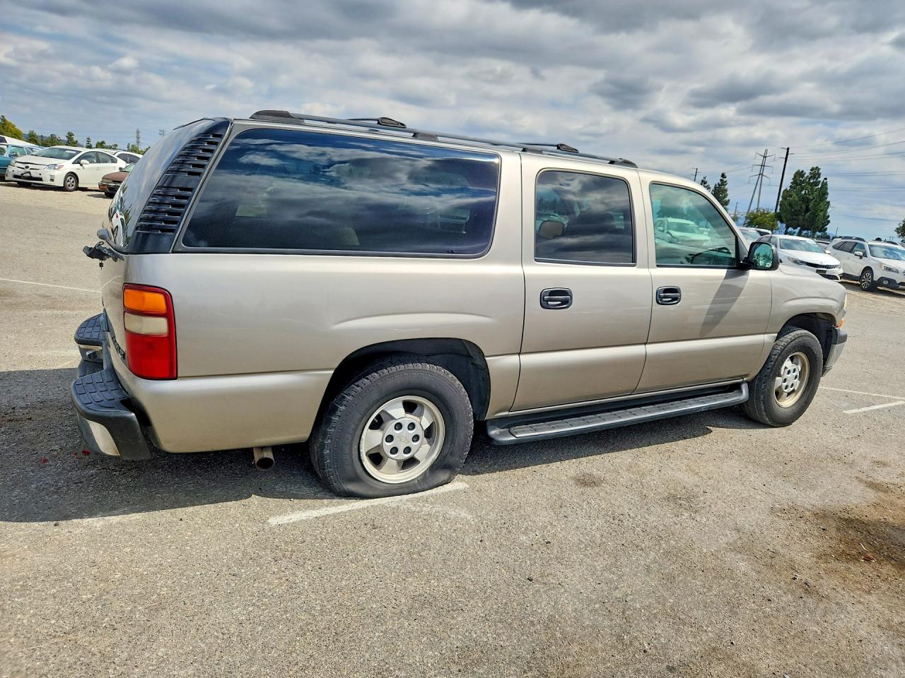 Chevrolet Suburban C1500