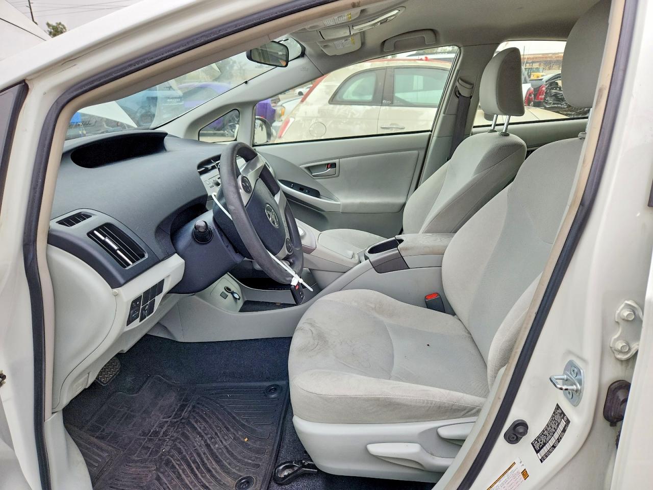 Toyota Prius Three