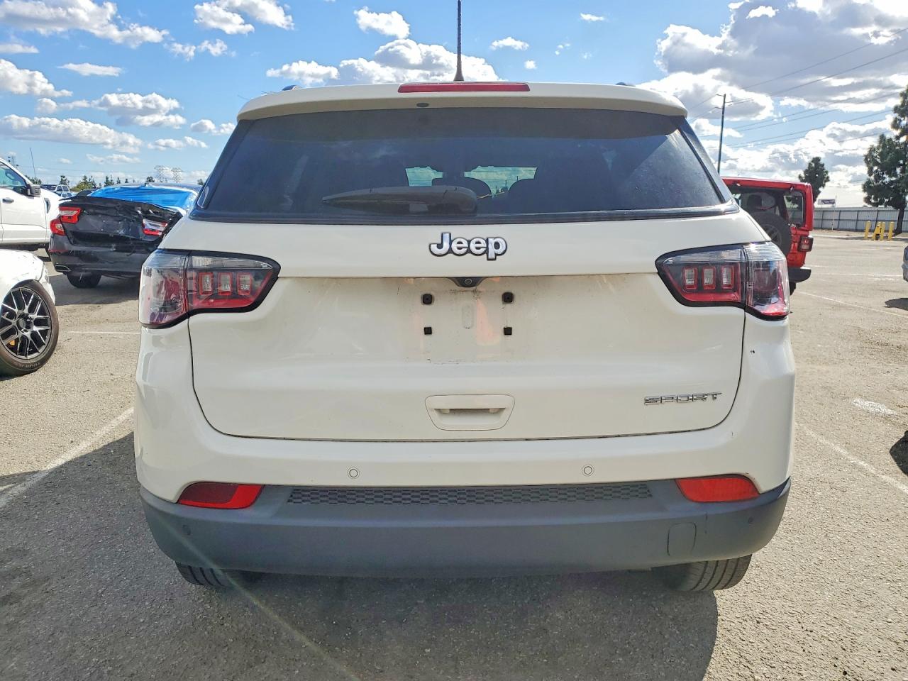 Jeep Compass Sport
