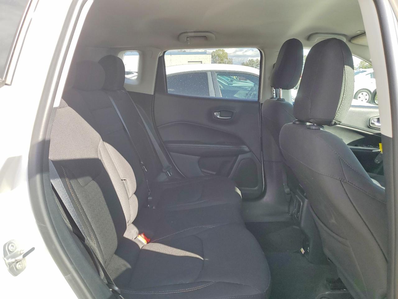 Jeep Compass Sport