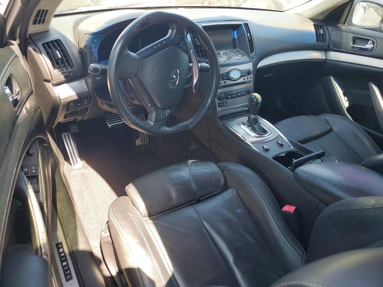 INFINITI G37