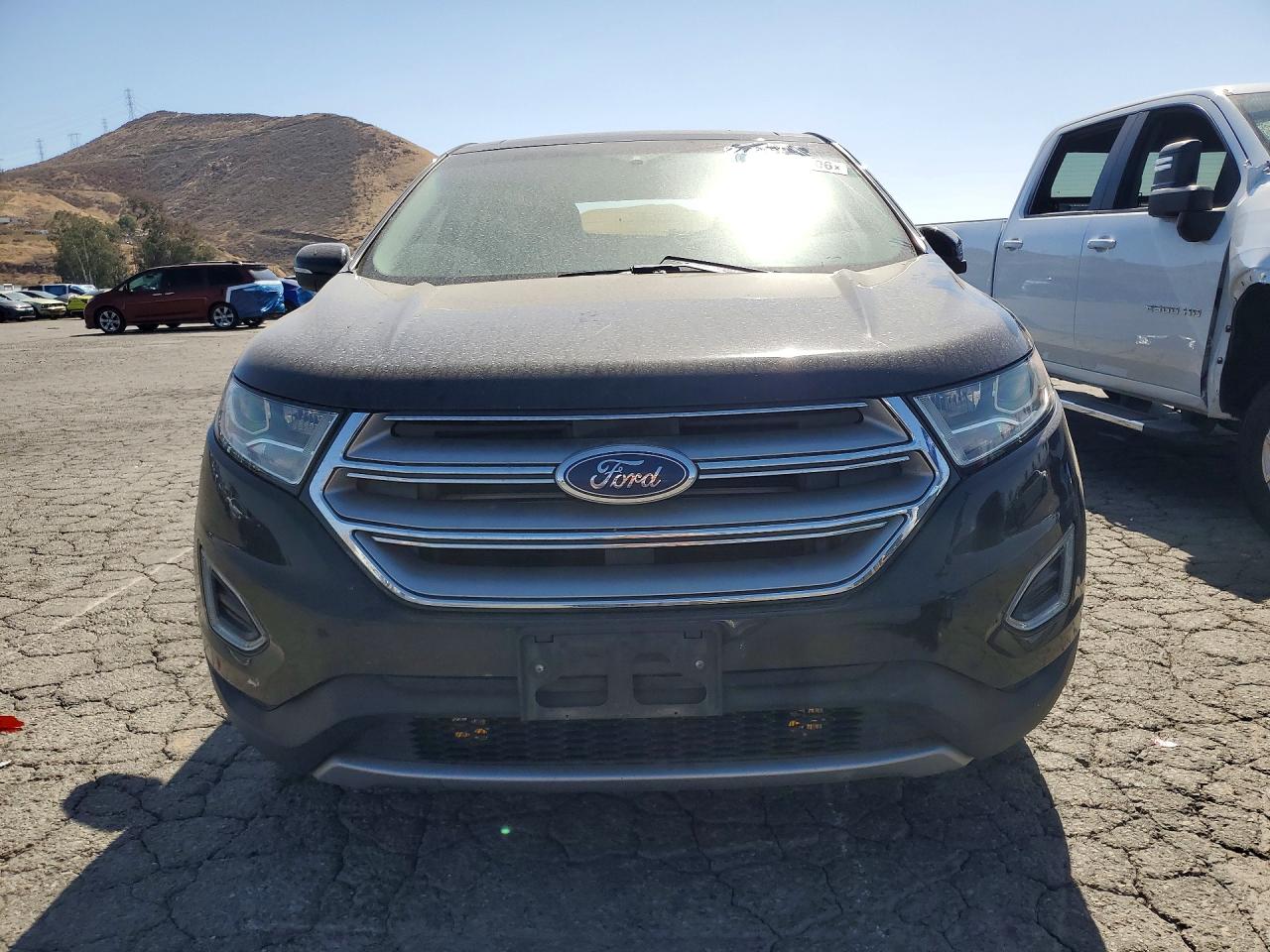 Ford Edge Titanium