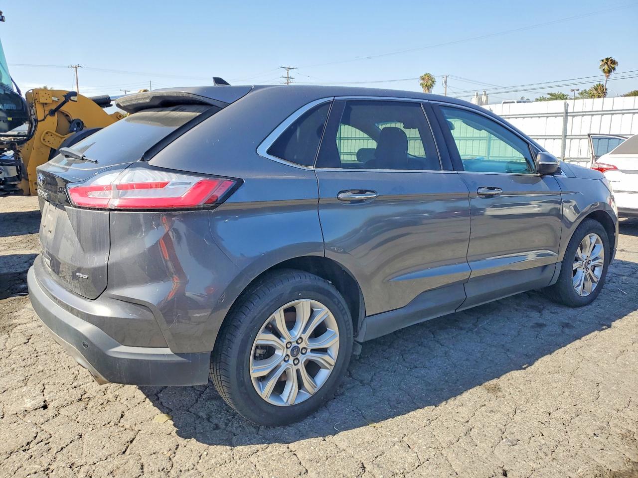Ford Edge Titanium