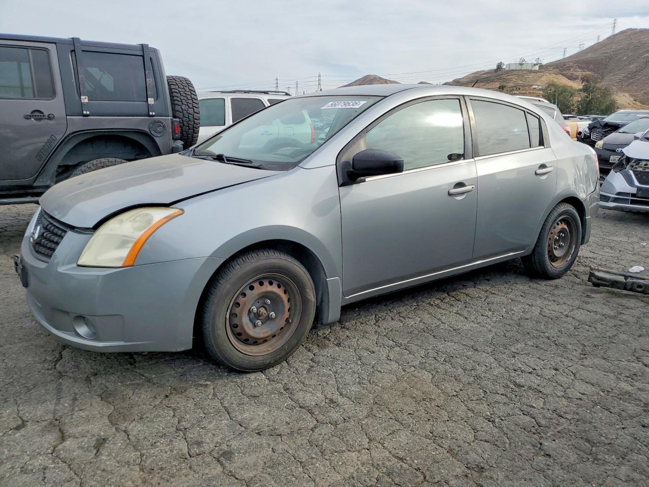 Salvage Nissan Sentra Image