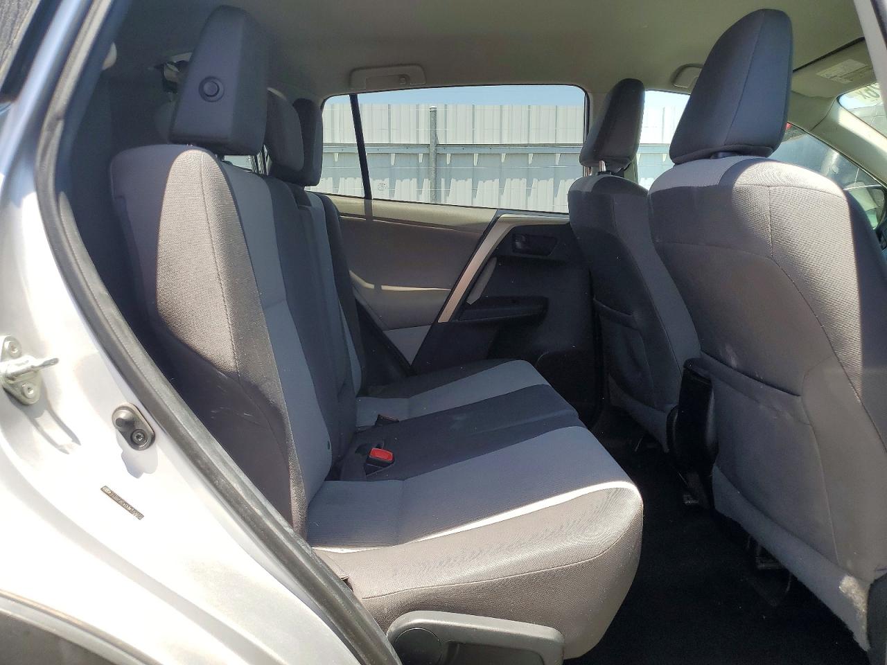 Toyota RAV4 Le