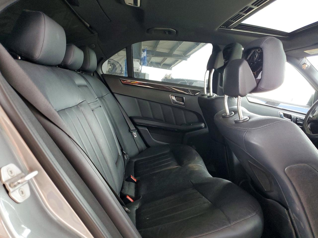 Mercedes-Benz E-Class 550
