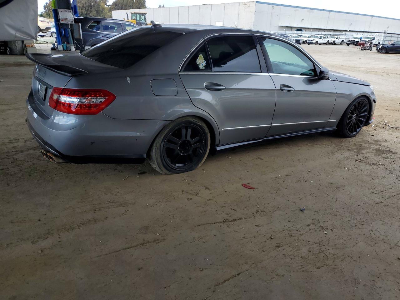 Mercedes-Benz E-Class 550