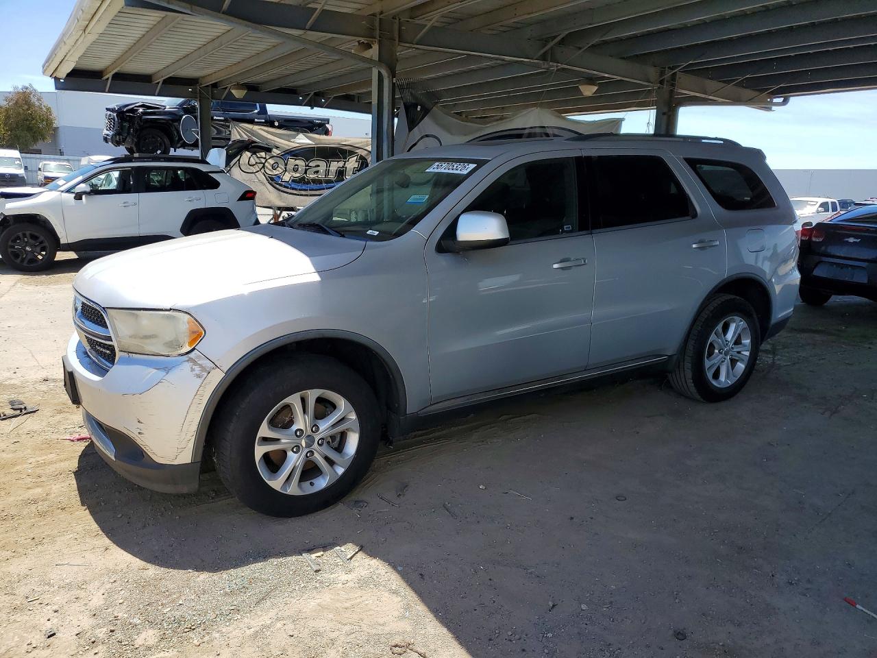 Salvage Dodge Durango Image