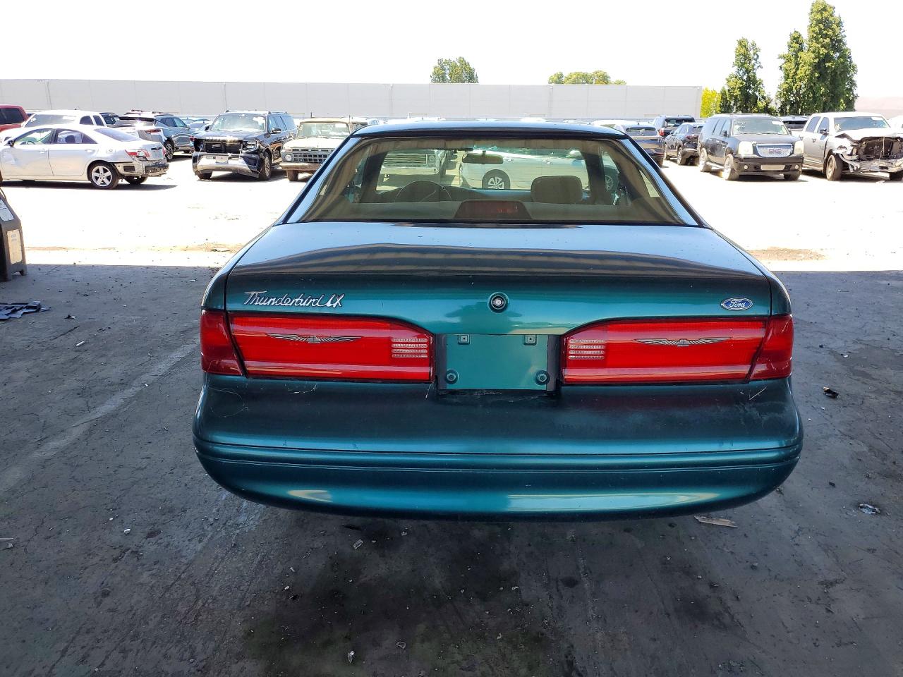 Ford Thunderbird Lx