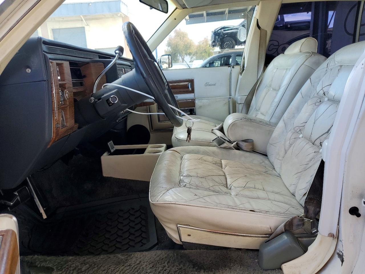 Cadillac Fleetwood Brougham