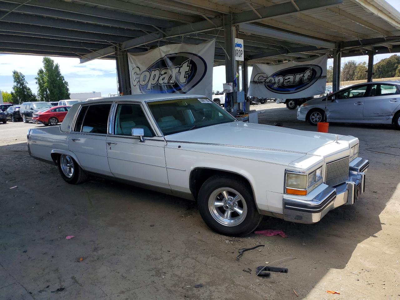 Cadillac Fleetwood Brougham