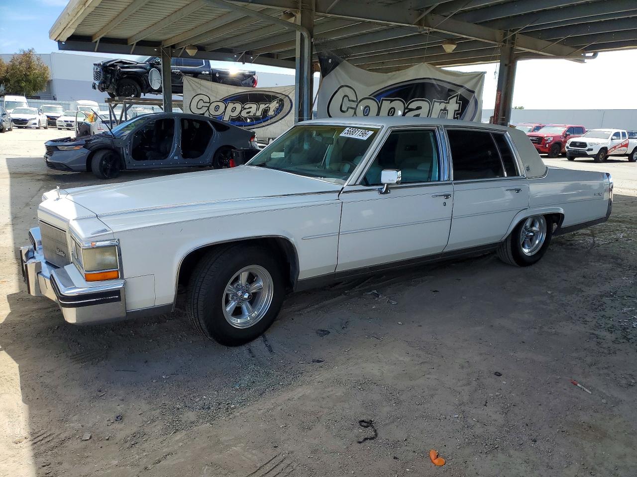 Salvage Cadillac Fleetwood Image