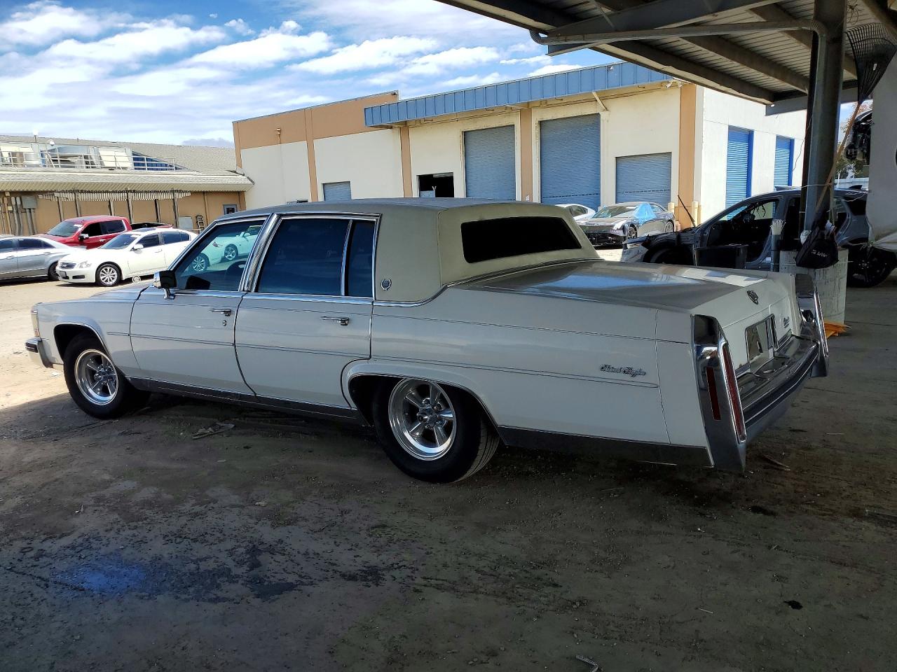 Cadillac Fleetwood Brougham