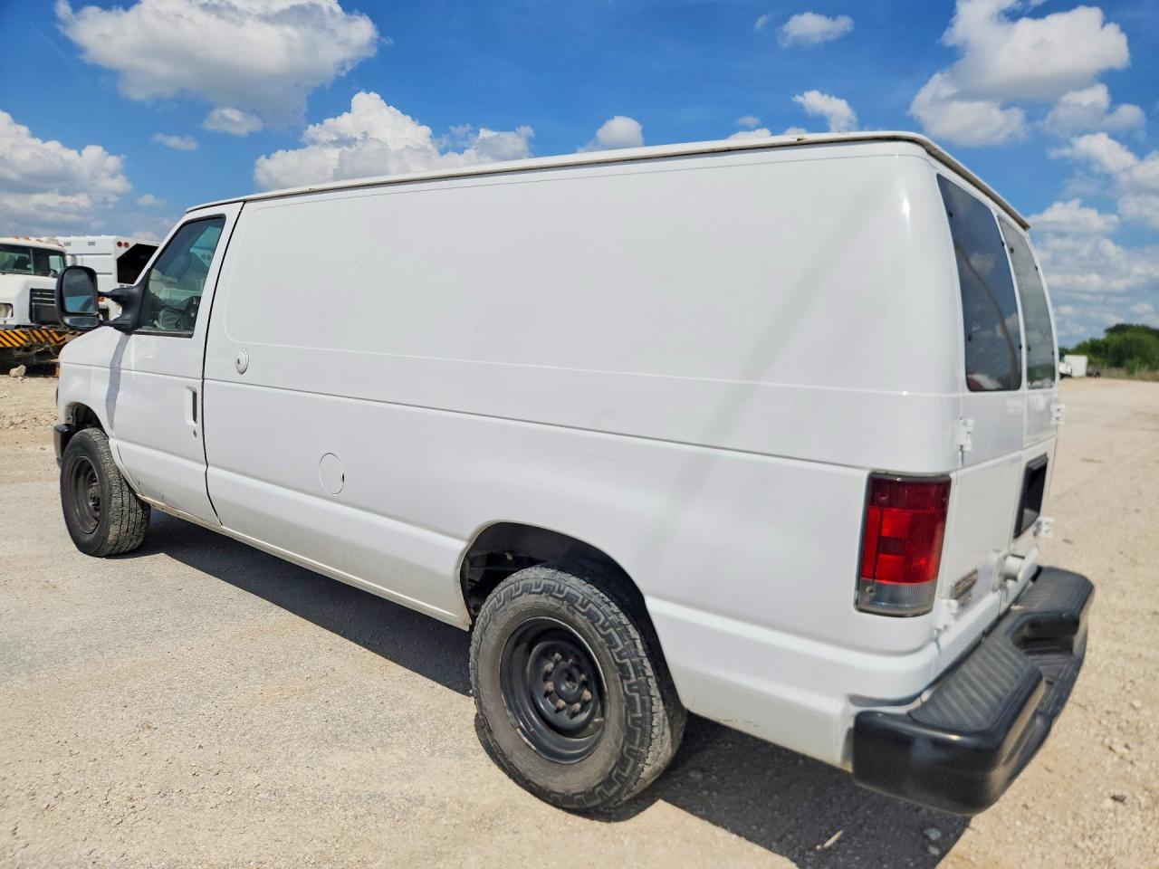 Ford Econoline E250 Van