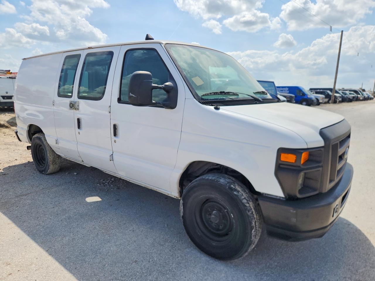 Ford Econoline E250 Van