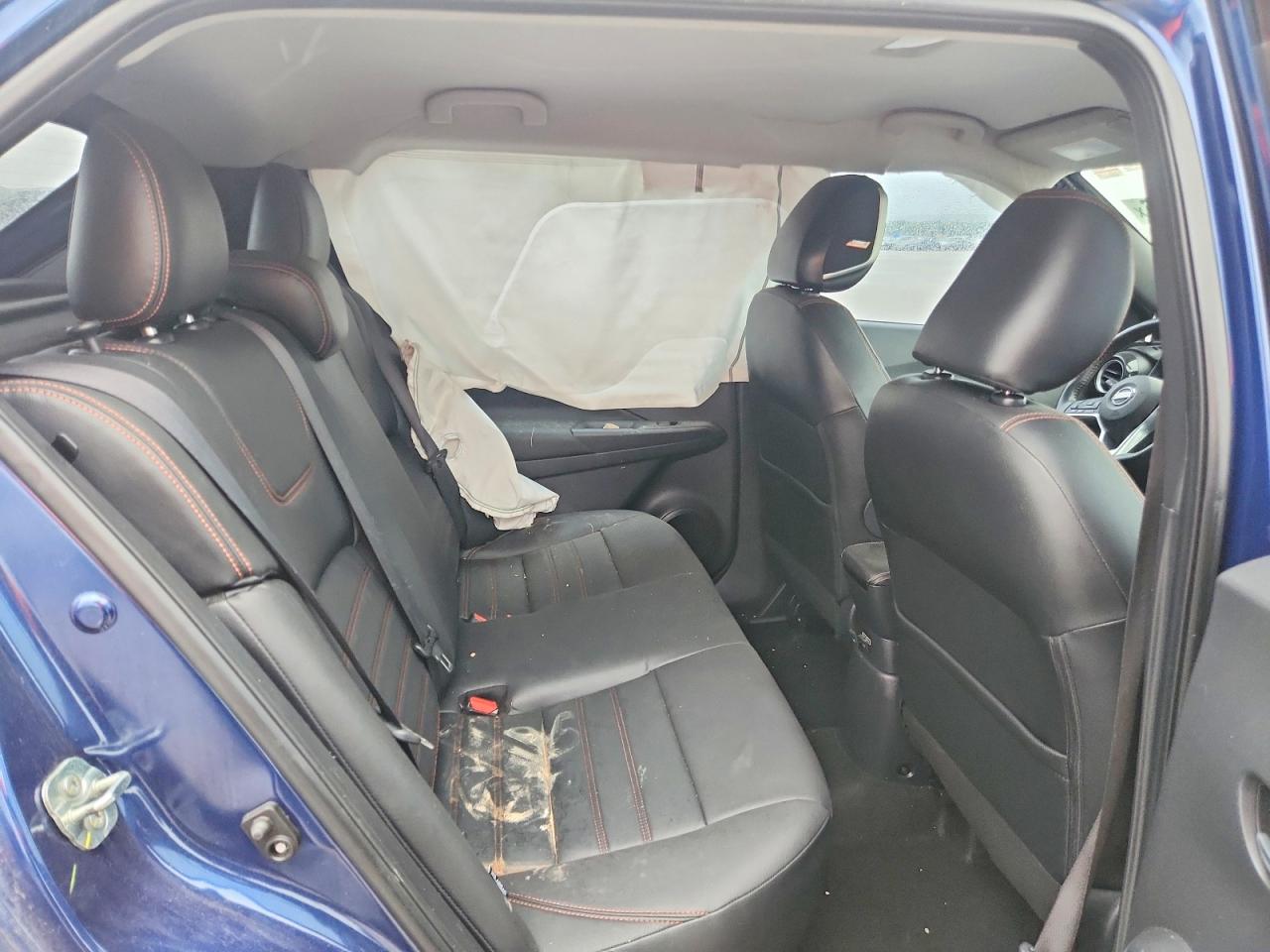 Nissan Kicks Sr