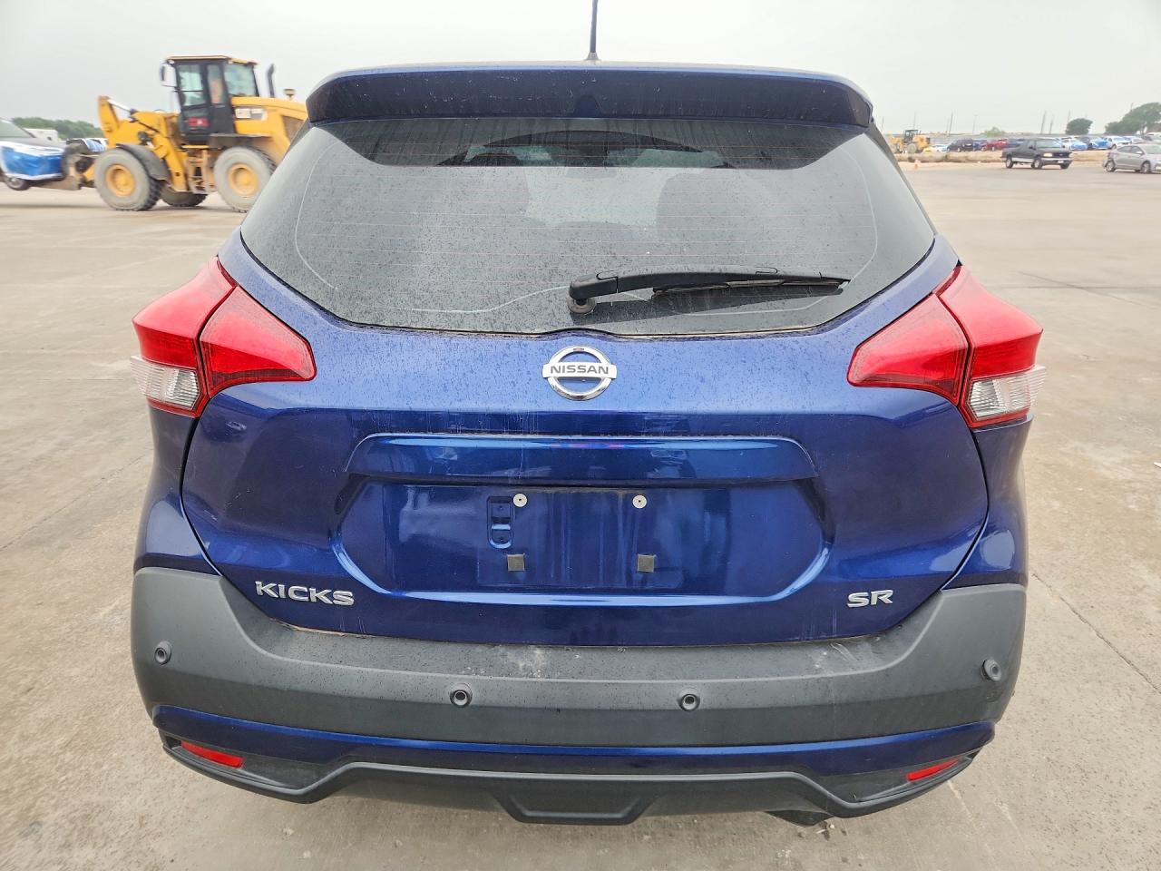 Nissan Kicks Sr