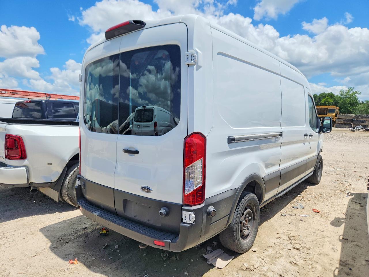 Ford Transit T-250