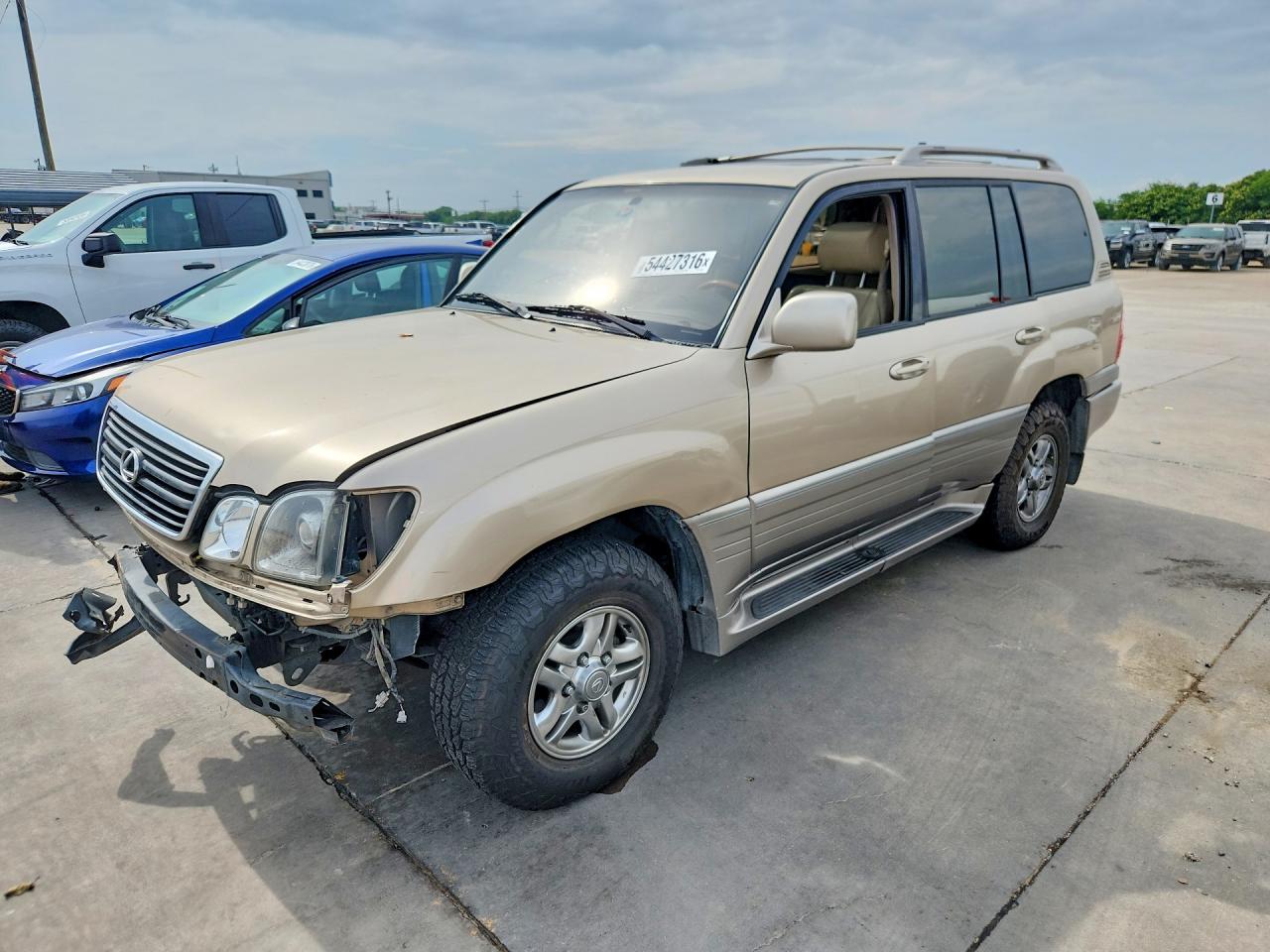 Salvage Lexus Lx470 Image