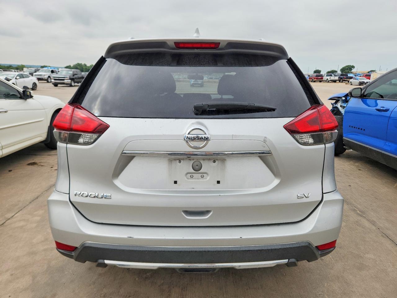 Nissan Rogue Sv