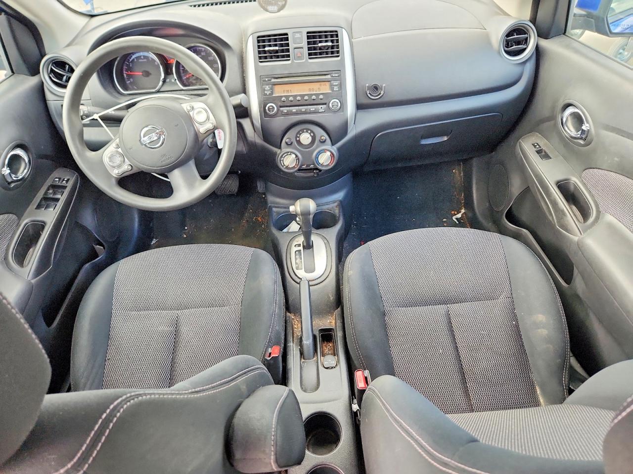 Nissan Versa 1.6 Sv