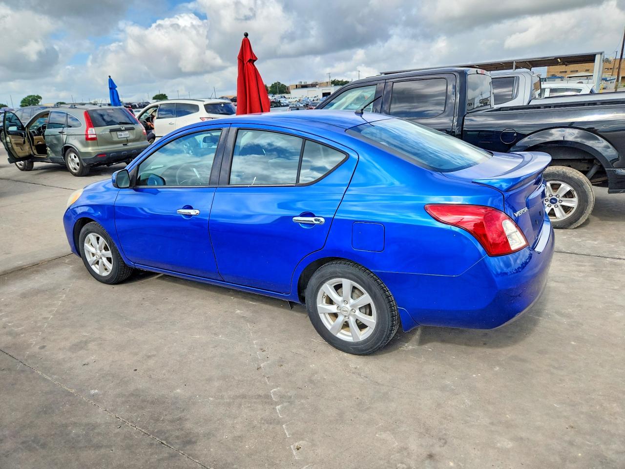 Nissan Versa 1.6 Sv