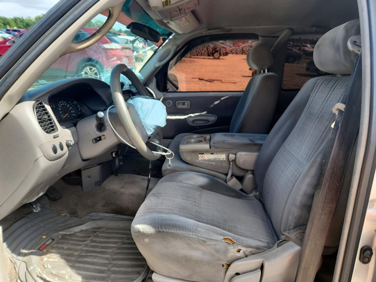 Toyota Tundra Access Cab Sr5