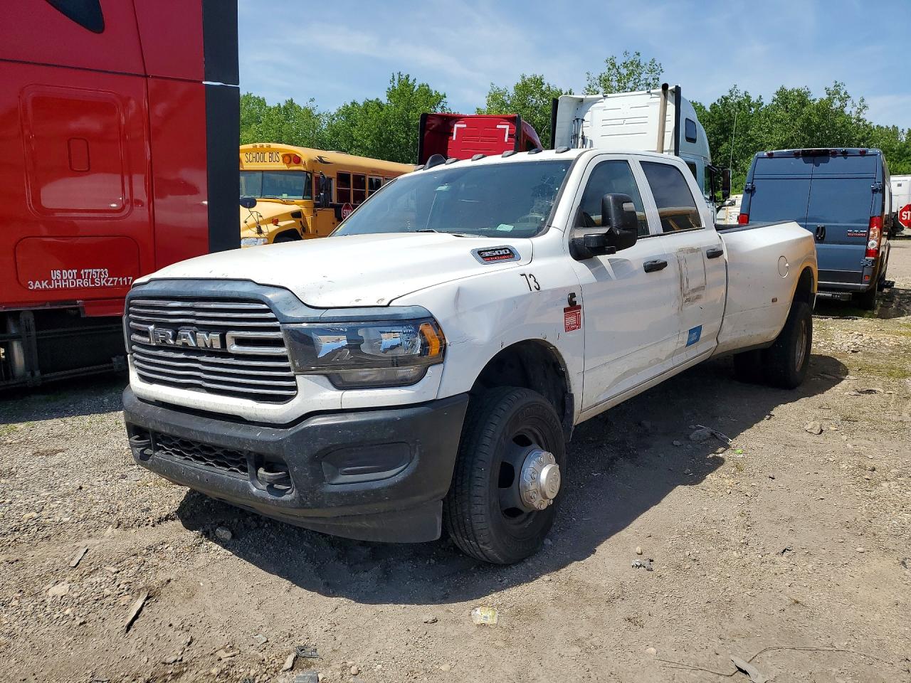 Salvage Ram 3500 Image