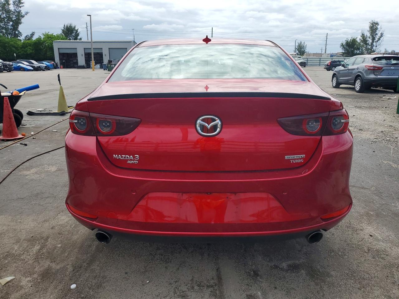 Mazda 3 Premium Plus