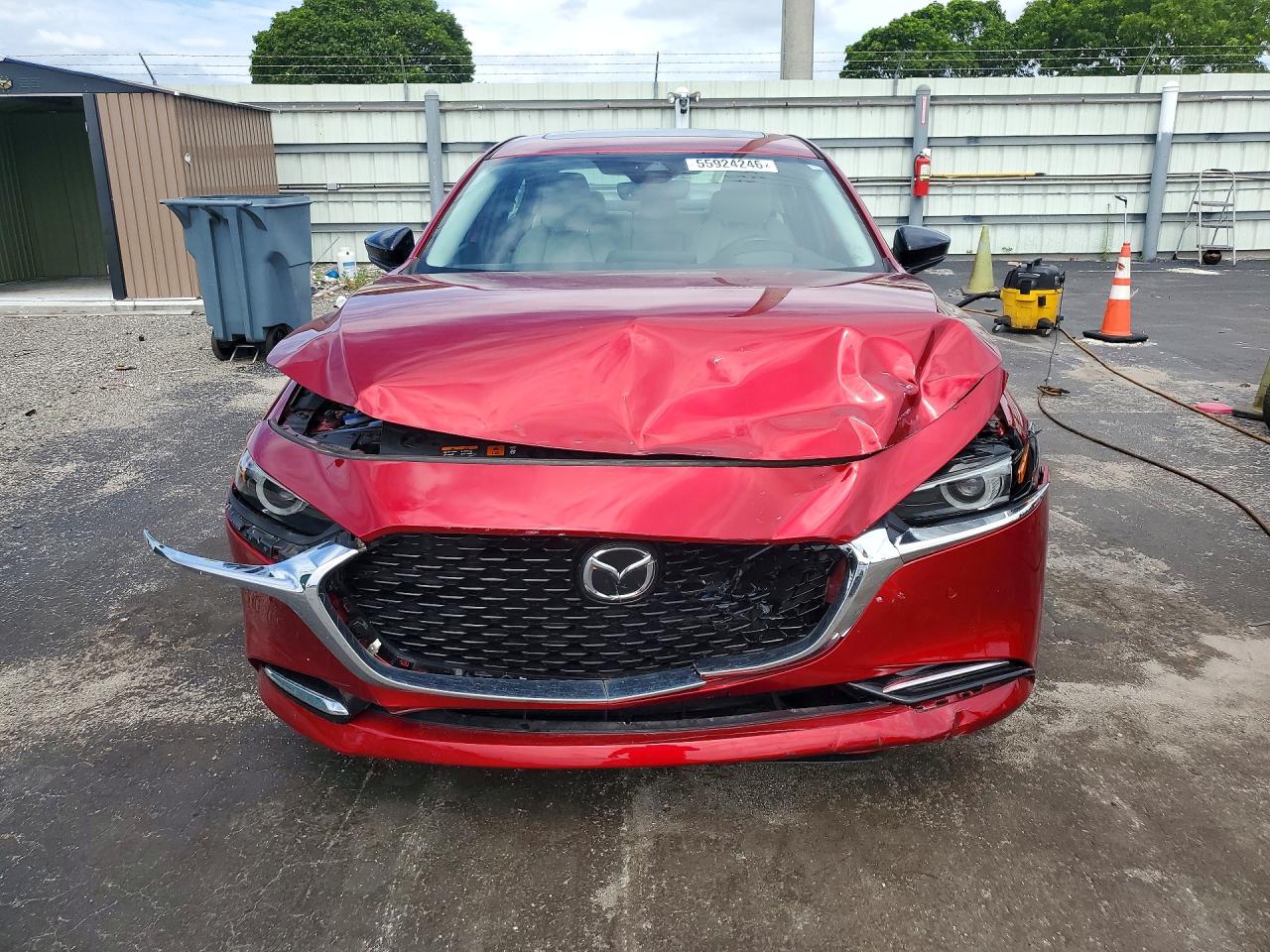 Mazda 3 Premium Plus