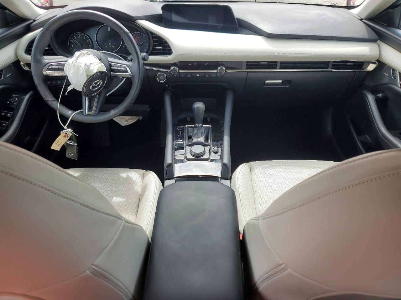Mazda 3 Premium Plus