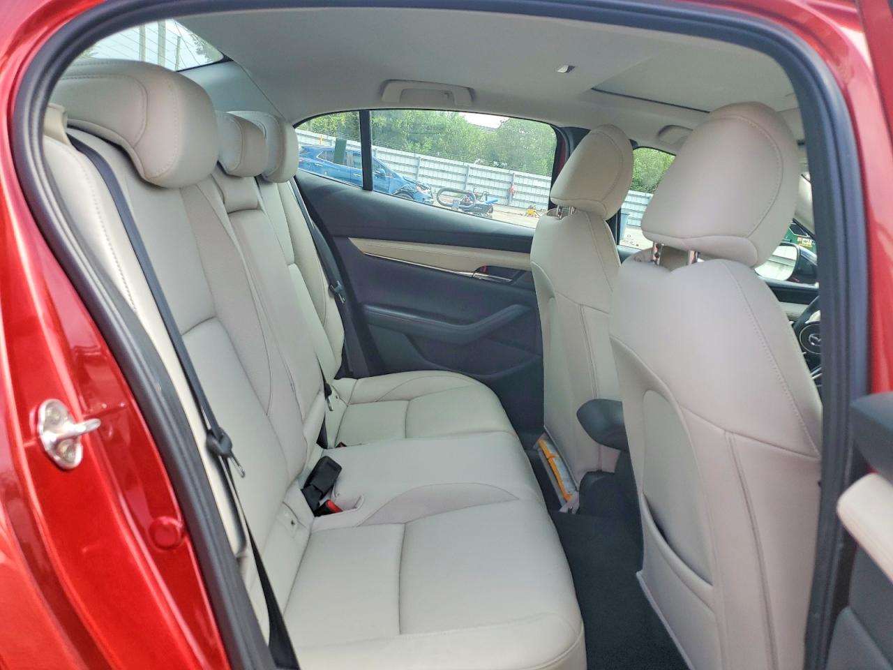 Mazda 3 Premium Plus