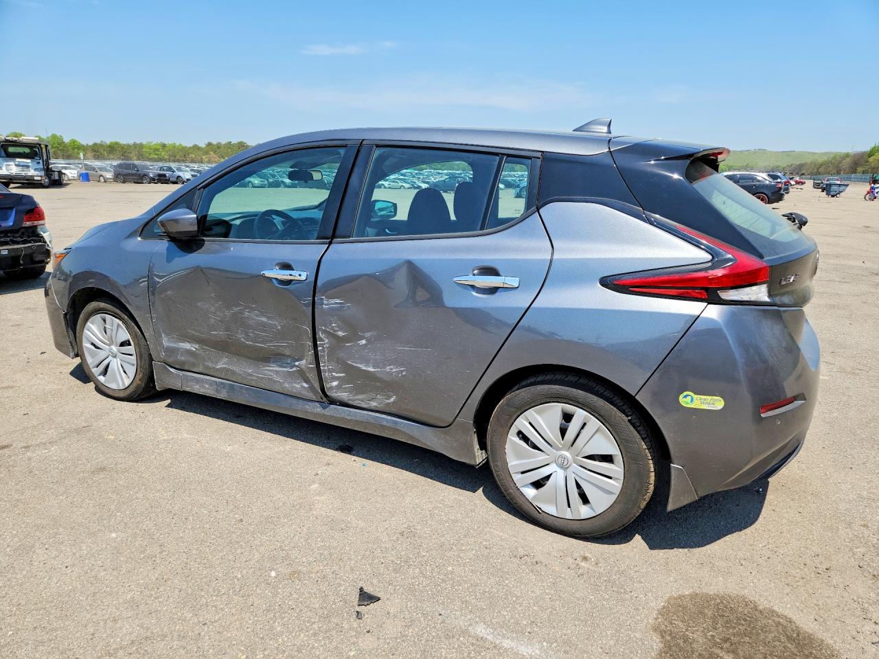 Nissan LEAF S