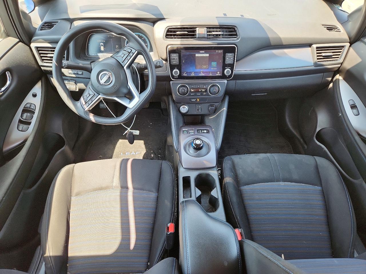 Nissan LEAF S