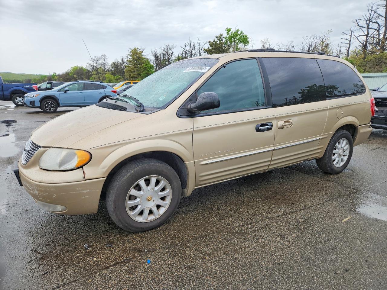 Salvage Chrysler Minivan Image