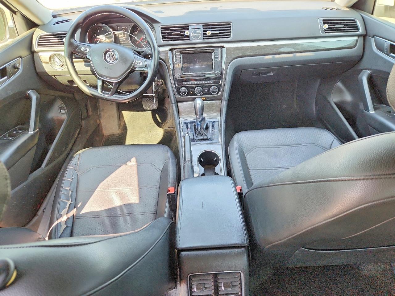 Volkswagen Passat Se