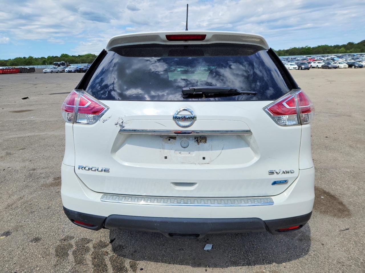 Nissan Rogue Sv