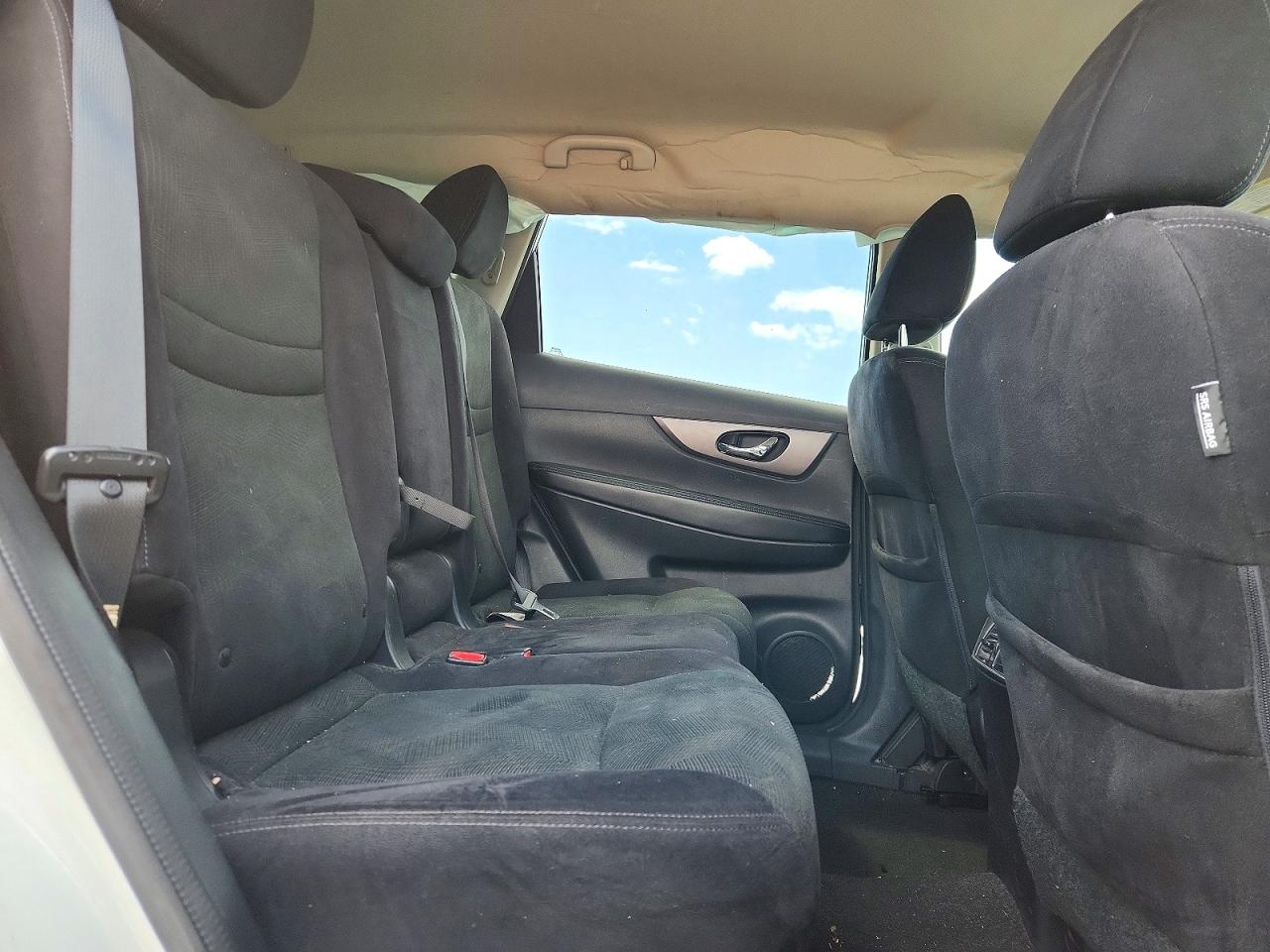 Nissan Rogue Sv